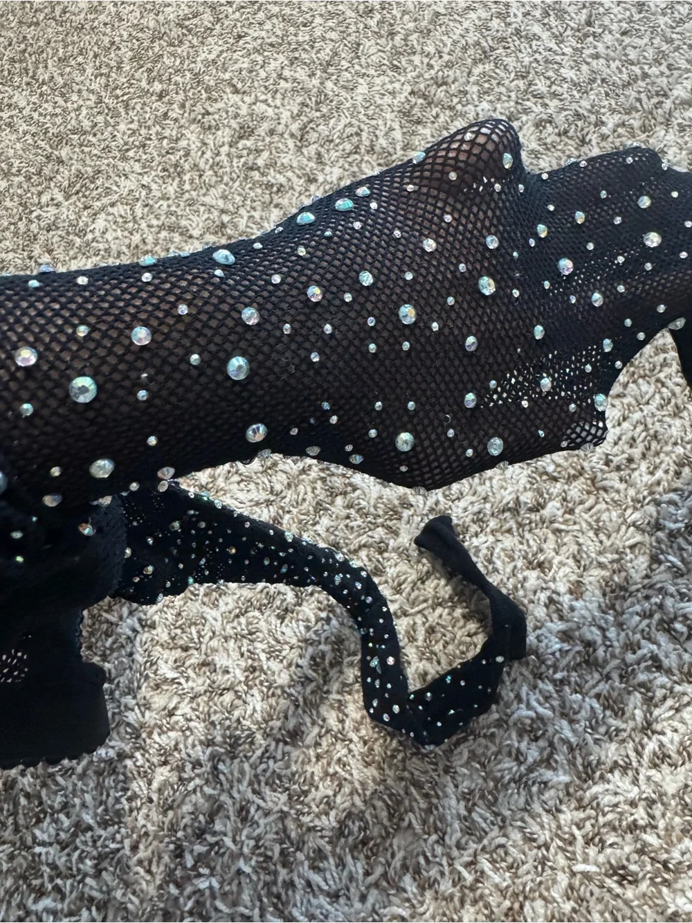 N/A elegant black